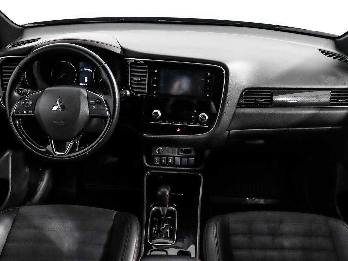 Mitsubishi Outlander б/у, 2021, Вариатор. Фото: #13