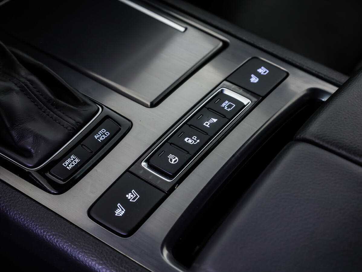 Hyundai Genesis б/у, 2014, Автоматическая. Фото: #16