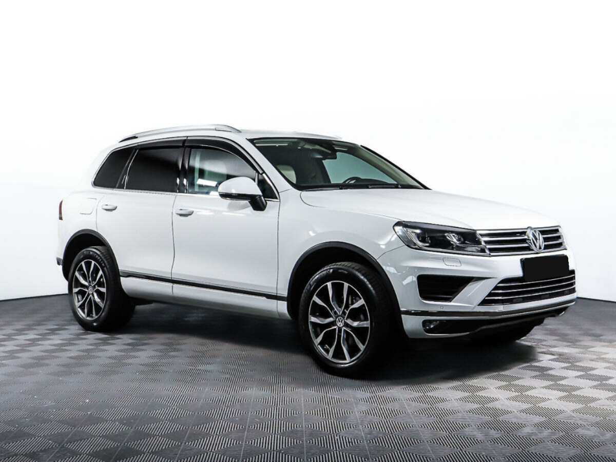 Volkswagen Touareg б/у, 2014, Автоматическая. Фото: #2