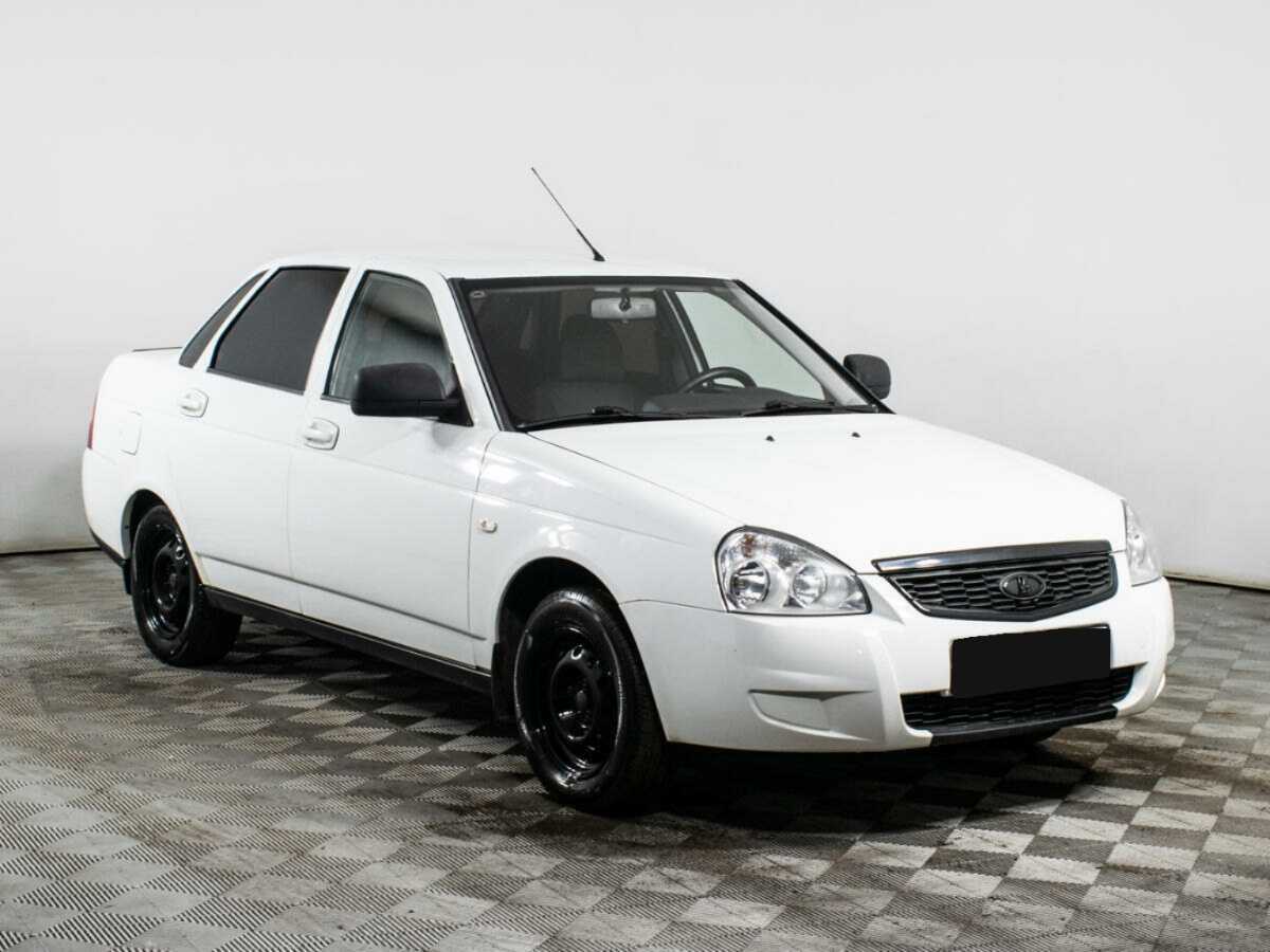 Lada (ВАЗ) Priora б/у, 2017, Механическая. Фото: #2