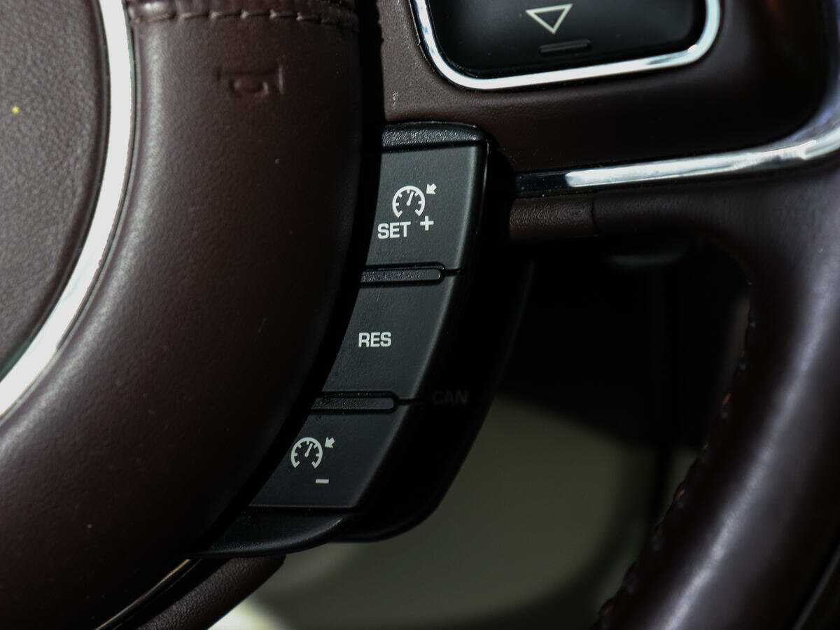 Jaguar XJ б/у, 2014, Автоматическая. Фото: #33