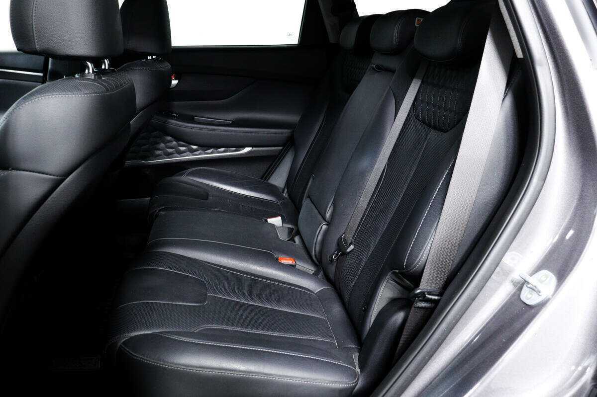 Hyundai Santa Fe б/у, 2019, Автоматическая. Фото: #11