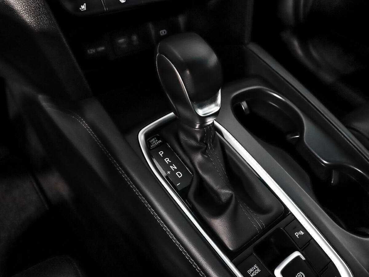 Hyundai Santa Fe б/у, 2018, Автоматическая. Фото: #11