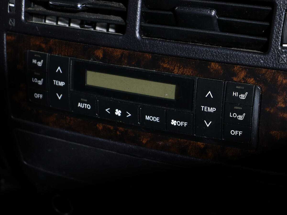 Toyota Land Cruiser б/у, 2012, Автоматическая. Фото: #14