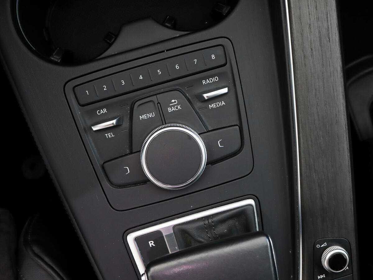 Audi A4 б/у, 2019, Роботизированная. Фото: #9