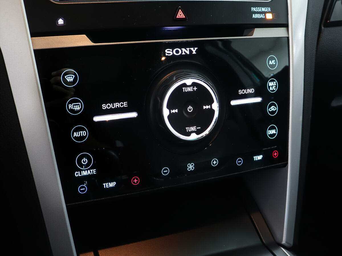 Ford Explorer б/у, 2015, Автоматическая. Фото: #20