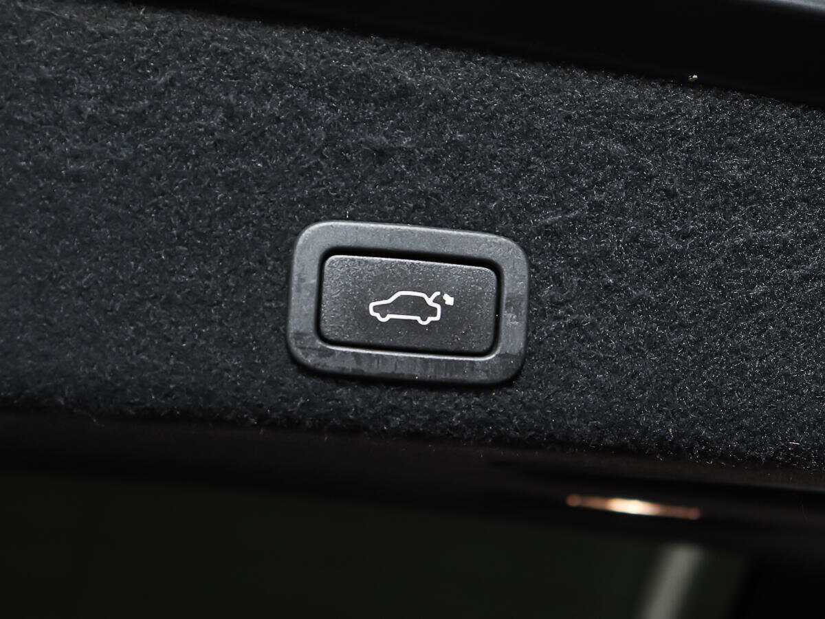 Вольво ИксЦ60 б/у, 2015, Автоматическая. Фото: #16