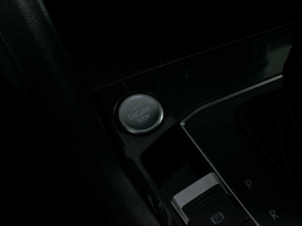 Volkswagen Tiguan б/у, 2018, Роботизированная. Фото: #18