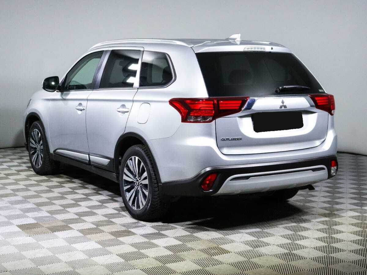 Mitsubishi Outlander б/у, 2021, Вариатор. Фото: #5
