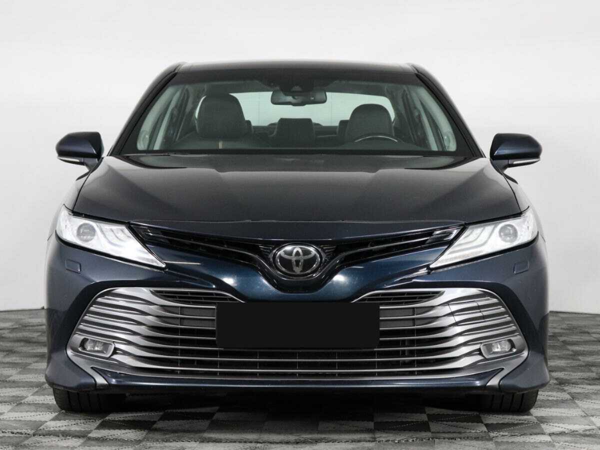 Toyota Camry б/у, 2020, Автоматическая. Фото: #1