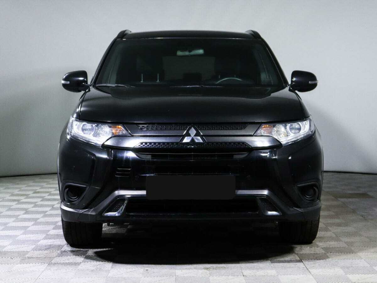 Mitsubishi Outlander б/у, 2020, Вариатор. Фото: #1