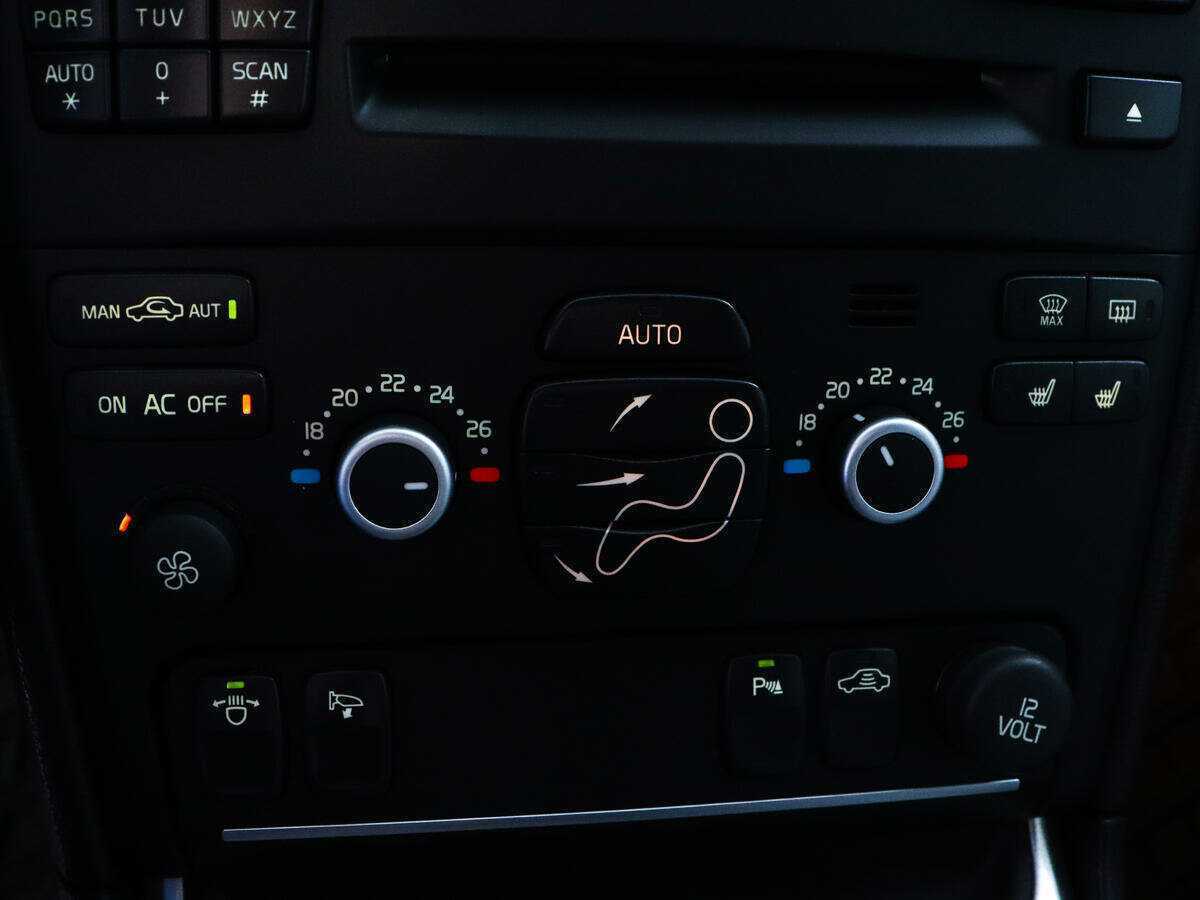 Вольво ИксЦ90 б/у, 2014, Автоматическая. Фото: #14