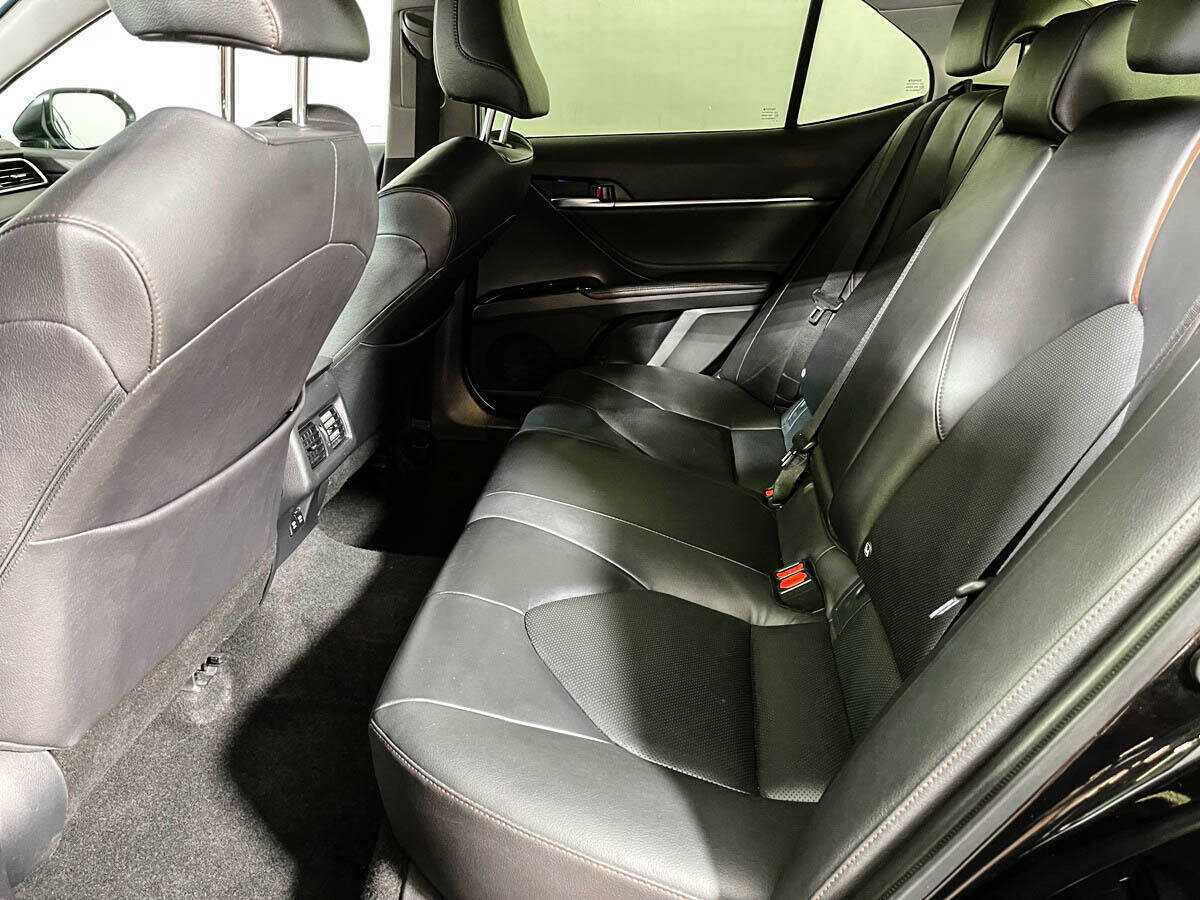 Toyota Camry б/у, 2020, Автоматическая. Фото: #6