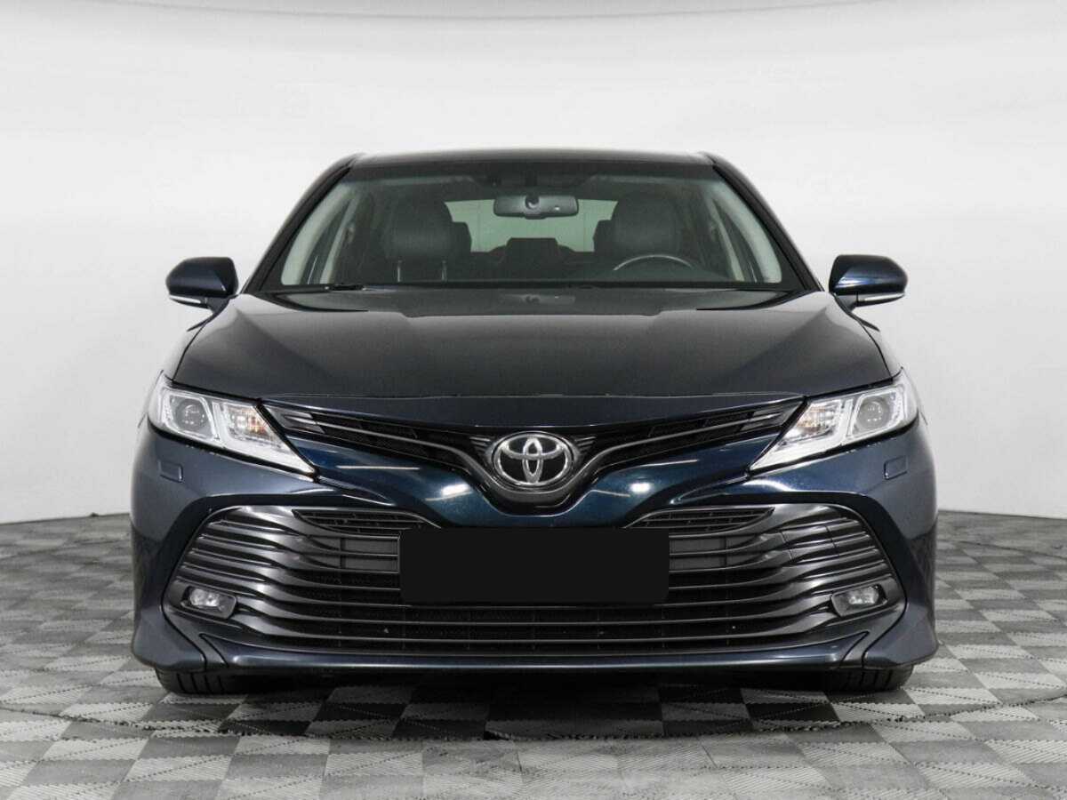 Toyota Camry б/у, 2018, Автоматическая. Фото: #1