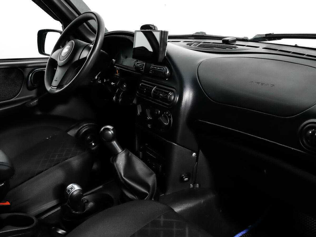 Chevrolet Niva б/у, 2016, Механическая. Фото: #10