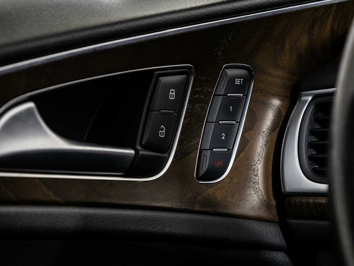 Audi A6 б/у, 2014, Роботизированная. Фото: #17