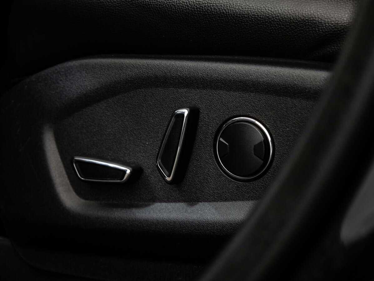 Ford Explorer б/у, 2016, Автоматическая. Фото: #17