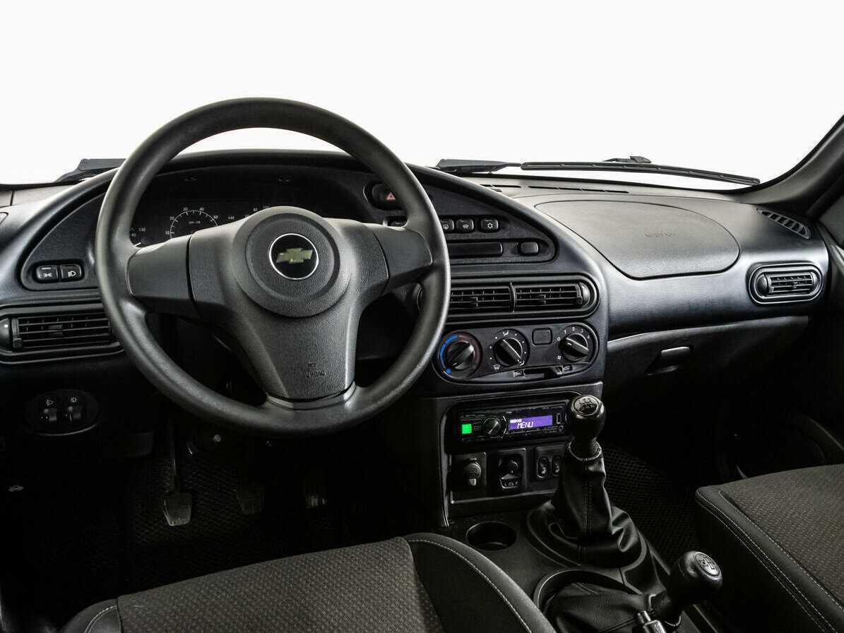 Chevrolet Niva б/у, 2018, Механическая. Фото: #10