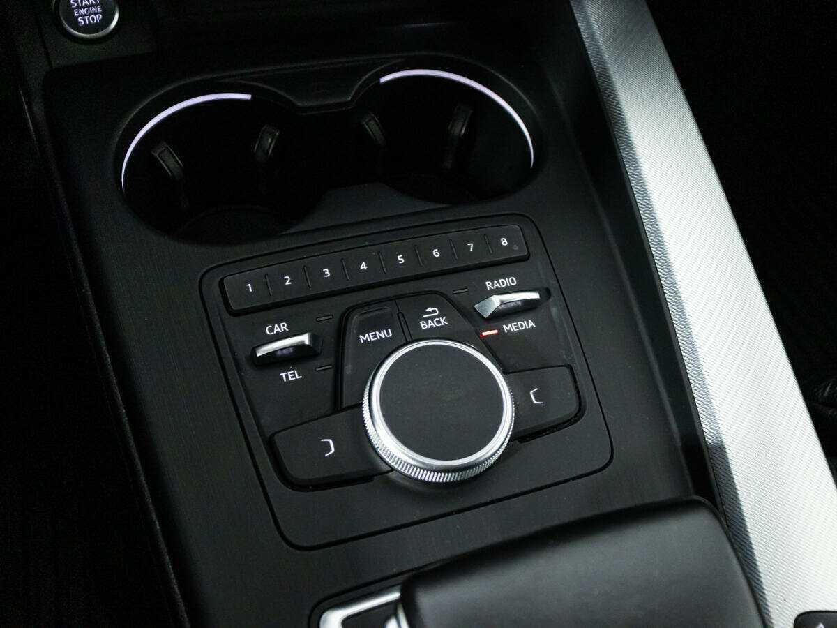 Audi A4 б/у, 2016, Роботизированная. Фото: #15