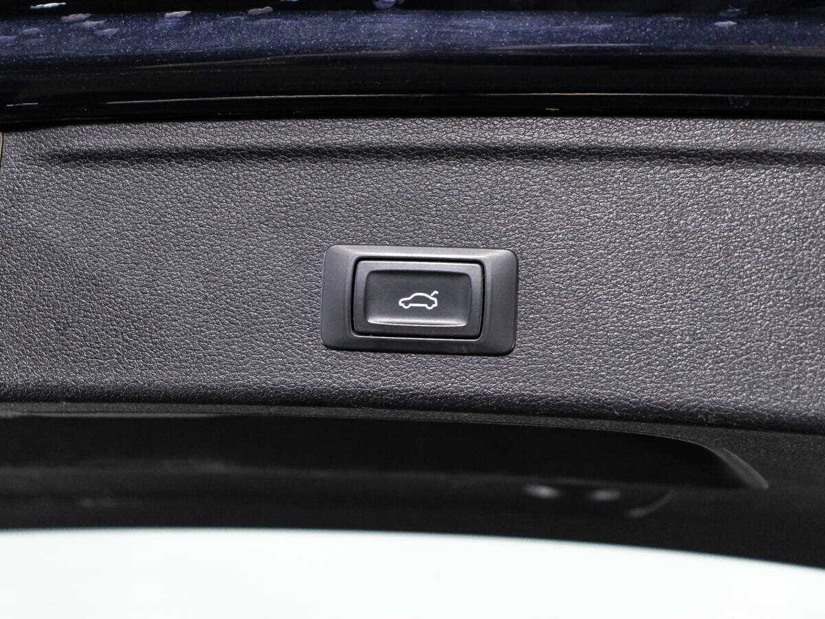 Audi A4 б/у, 2017, Роботизированная. Фото: #14