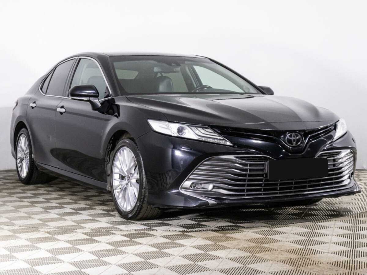 Toyota Camry б/у, 2018, Автоматическая. Фото: #2