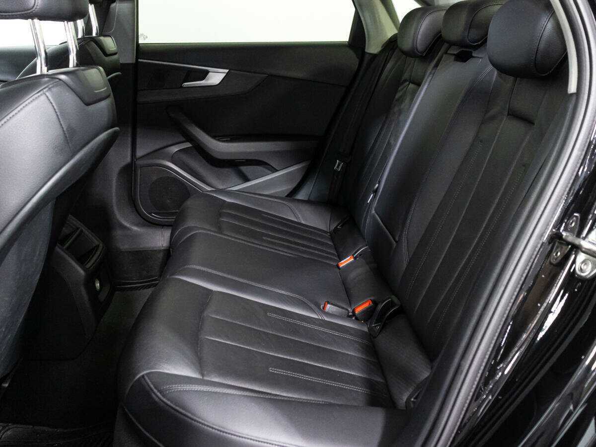 Audi A4 б/у, 2017, Роботизированная. Фото: #9