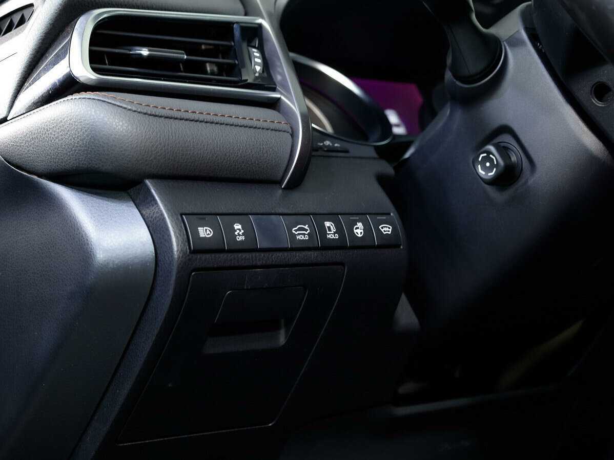 Toyota Camry б/у, 2019, Автоматическая. Фото: #23