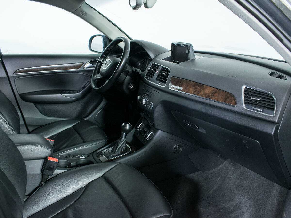 Audi Q3 б/у, 2012, Роботизированная. Фото: #8