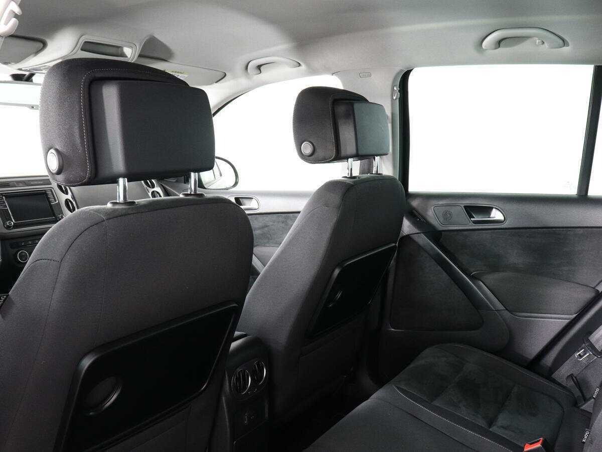 Volkswagen Tiguan б/у, 2016, Роботизированная. Фото: #11