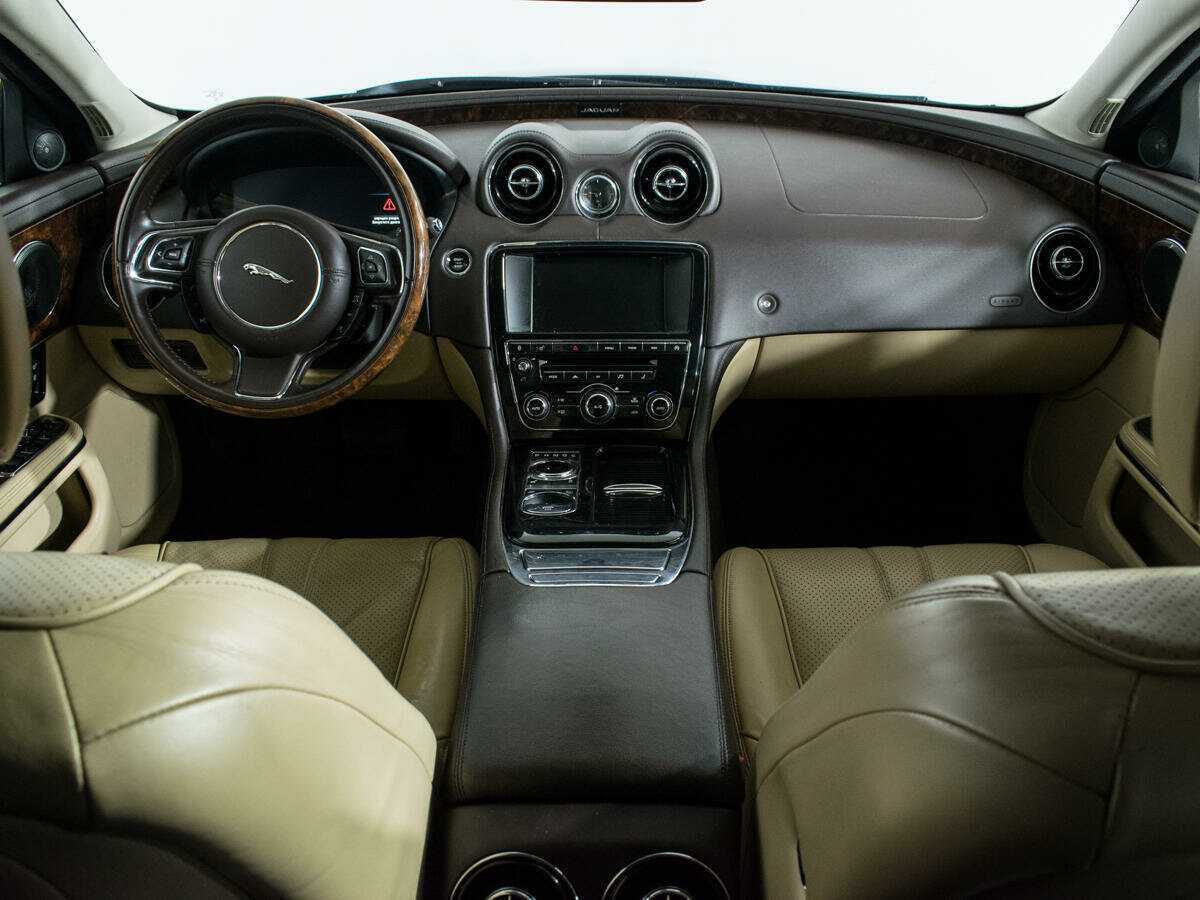 Jaguar XJ б/у, 2014, Автоматическая. Фото: #11