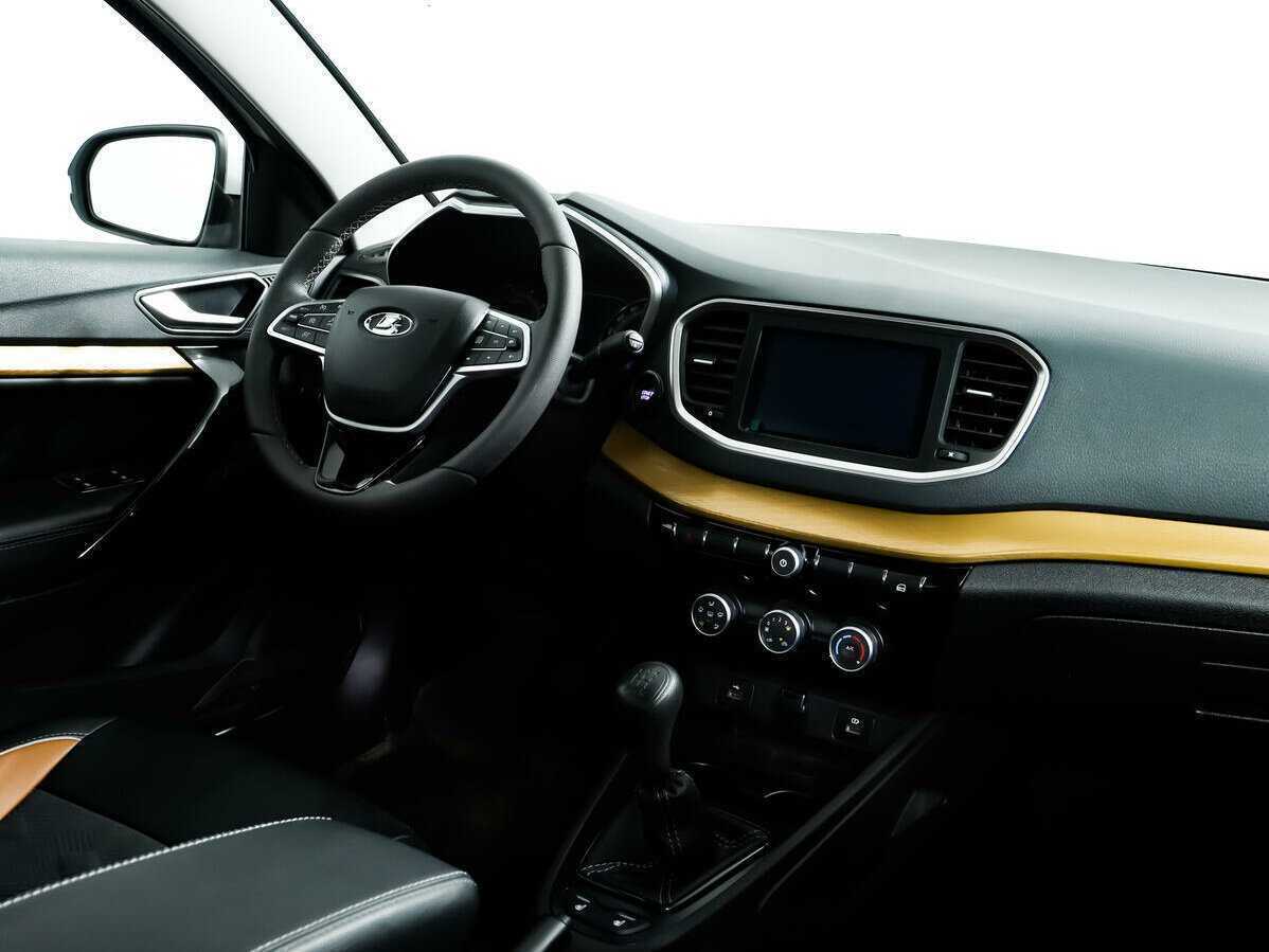 Lada (ВАЗ) Vesta б/у, 2023, Механическая. Фото: #8