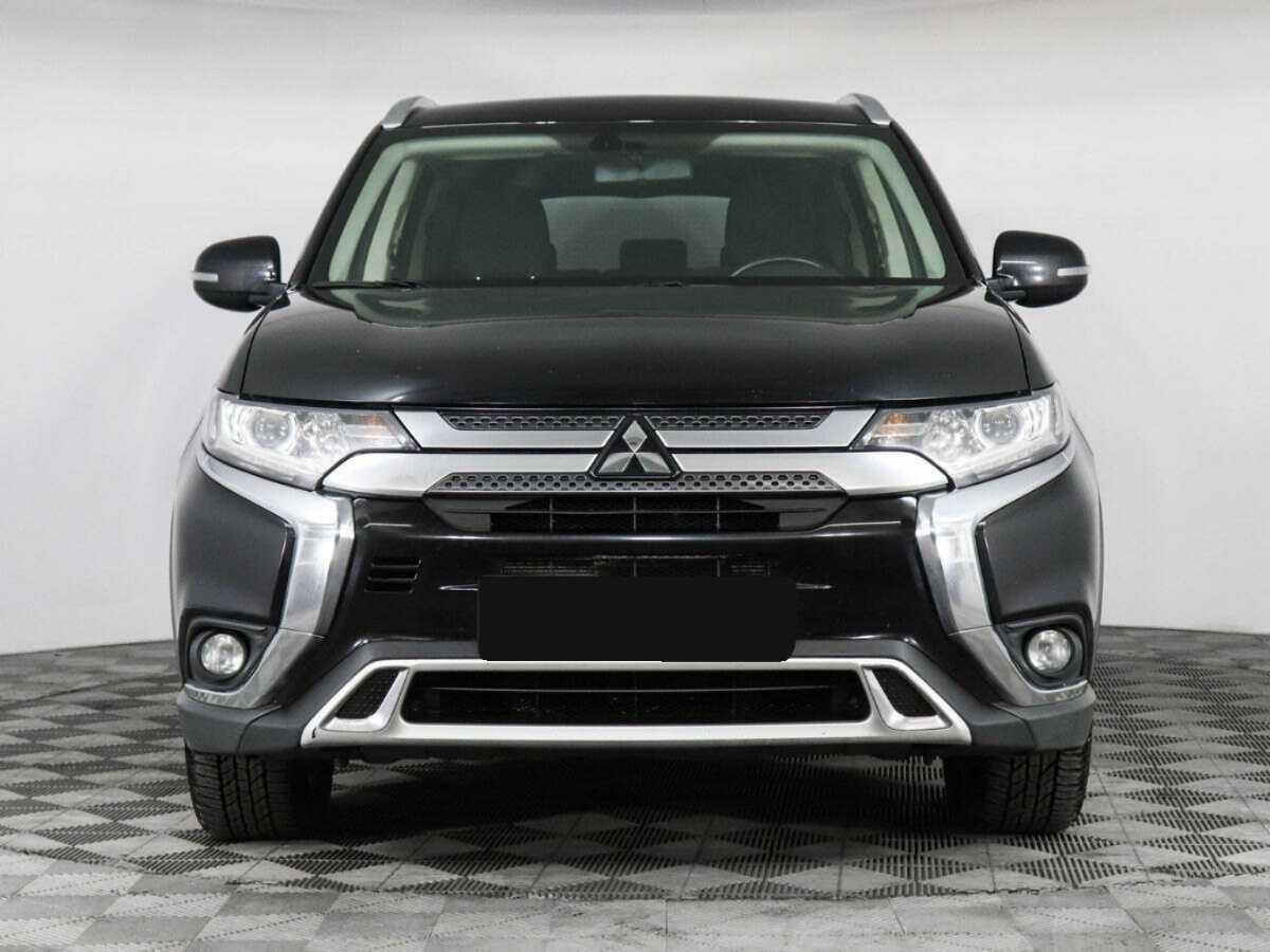 Mitsubishi Outlander б/у, 2019, Вариатор. Фото: #1