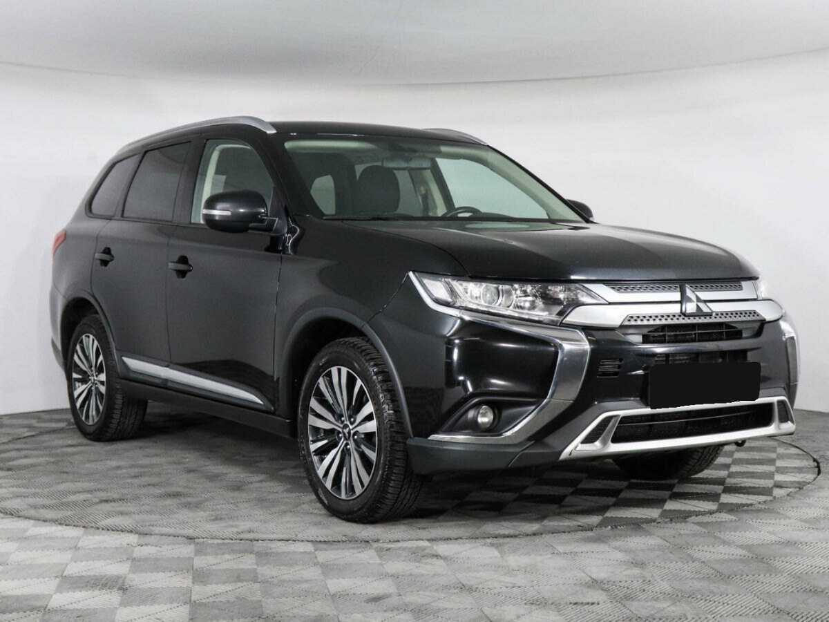 Mitsubishi Outlander б/у, 2019, Вариатор. Фото: #2