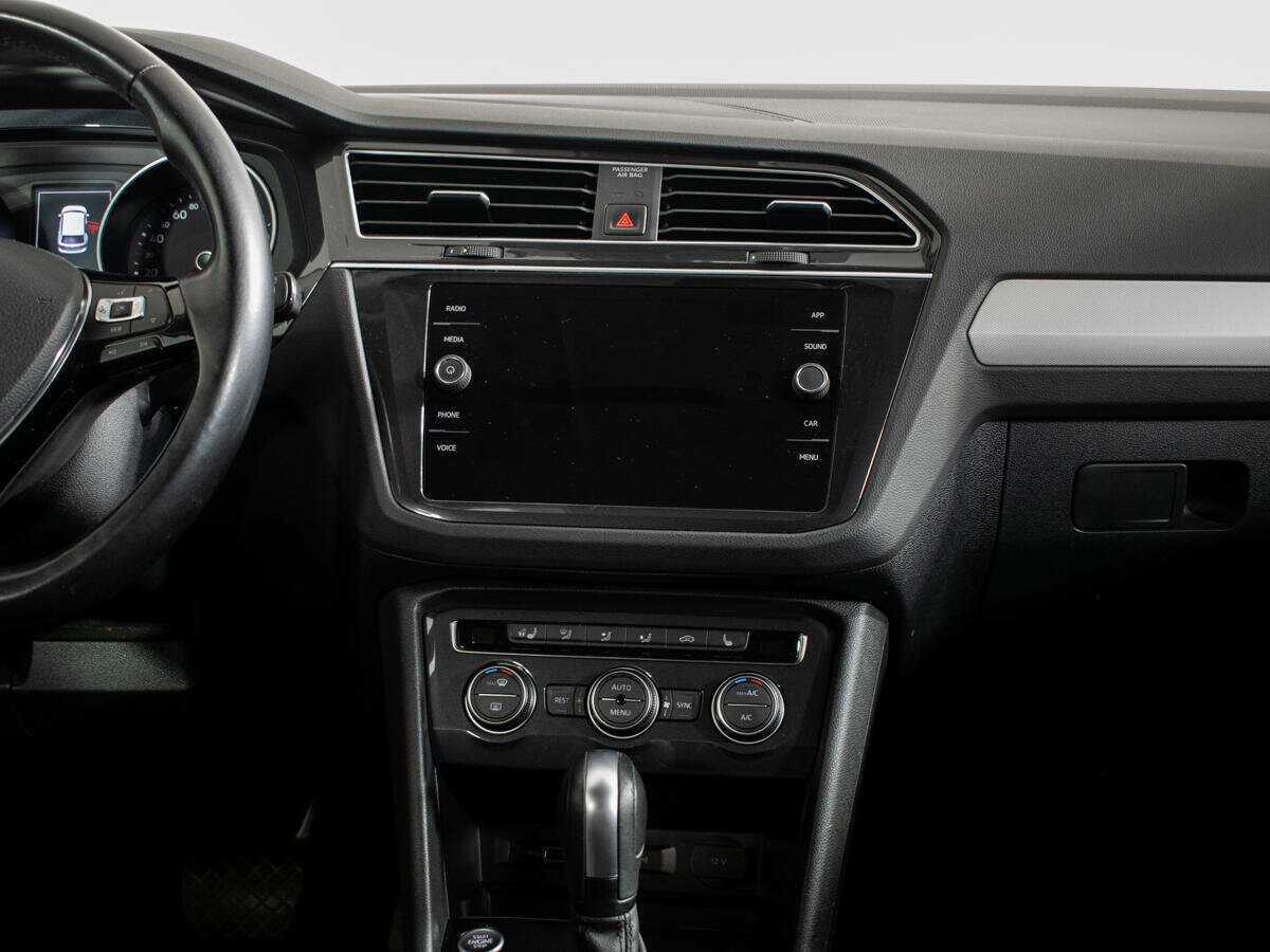 Volkswagen Tiguan б/у, 2020, Роботизированная. Фото: #8