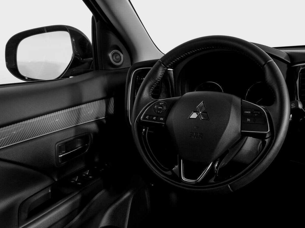 Mitsubishi Outlander б/у, 2021, Вариатор. Фото: #13