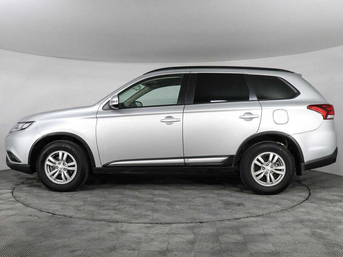 Mitsubishi Outlander б/у, 2022, Вариатор. Фото: #5