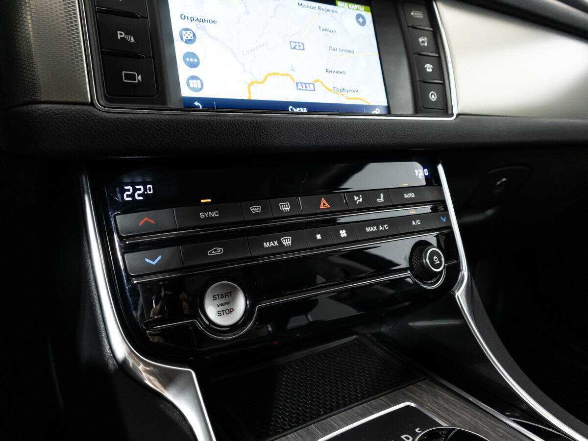 Jaguar XF б/у, 2016, Автоматическая. Фото: #19