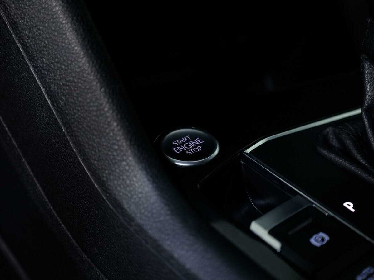 Volkswagen Tiguan б/у, 2018, Роботизированная. Фото: #11