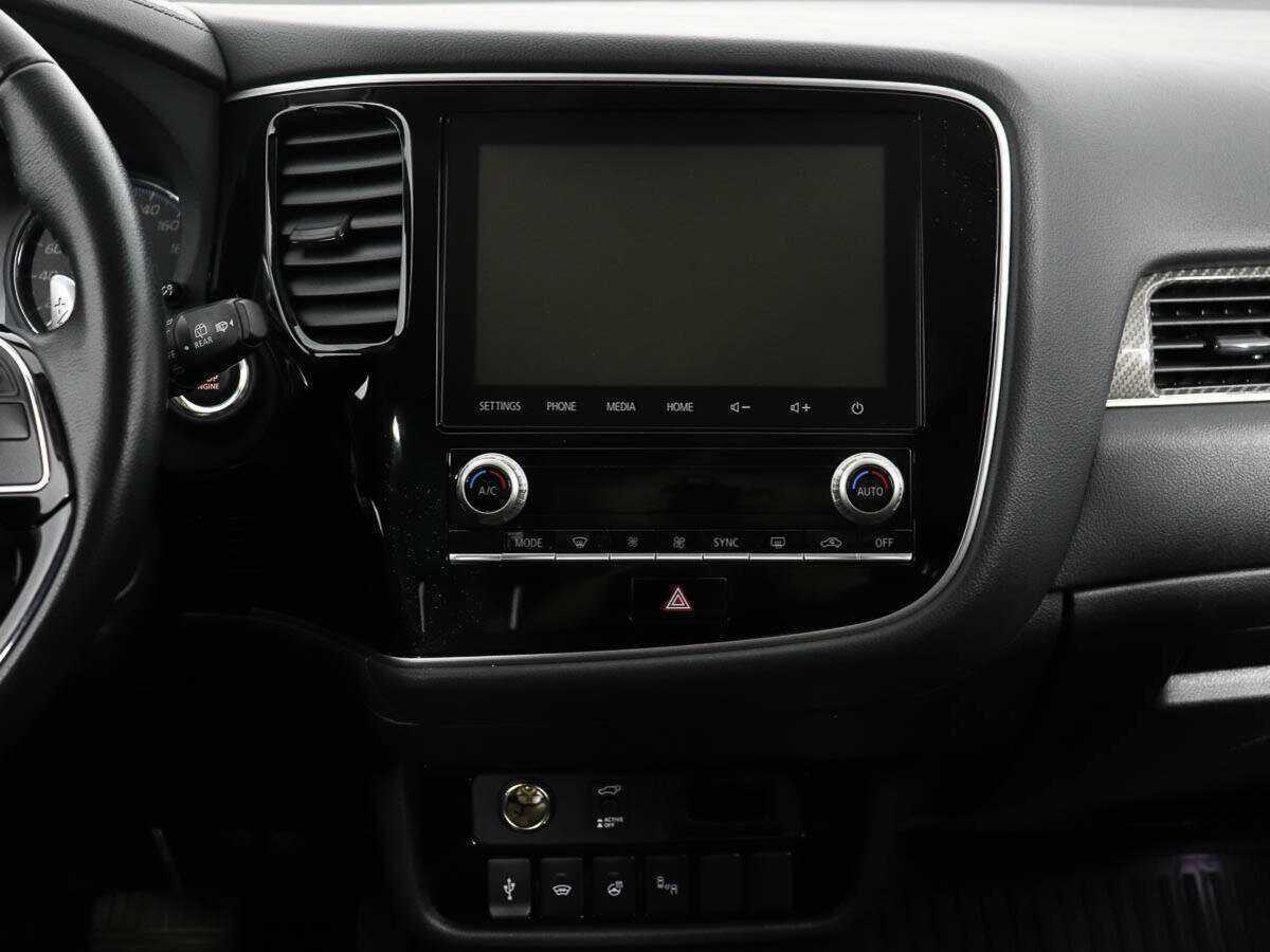 Mitsubishi Outlander б/у, 2022, Вариатор. Фото: #13