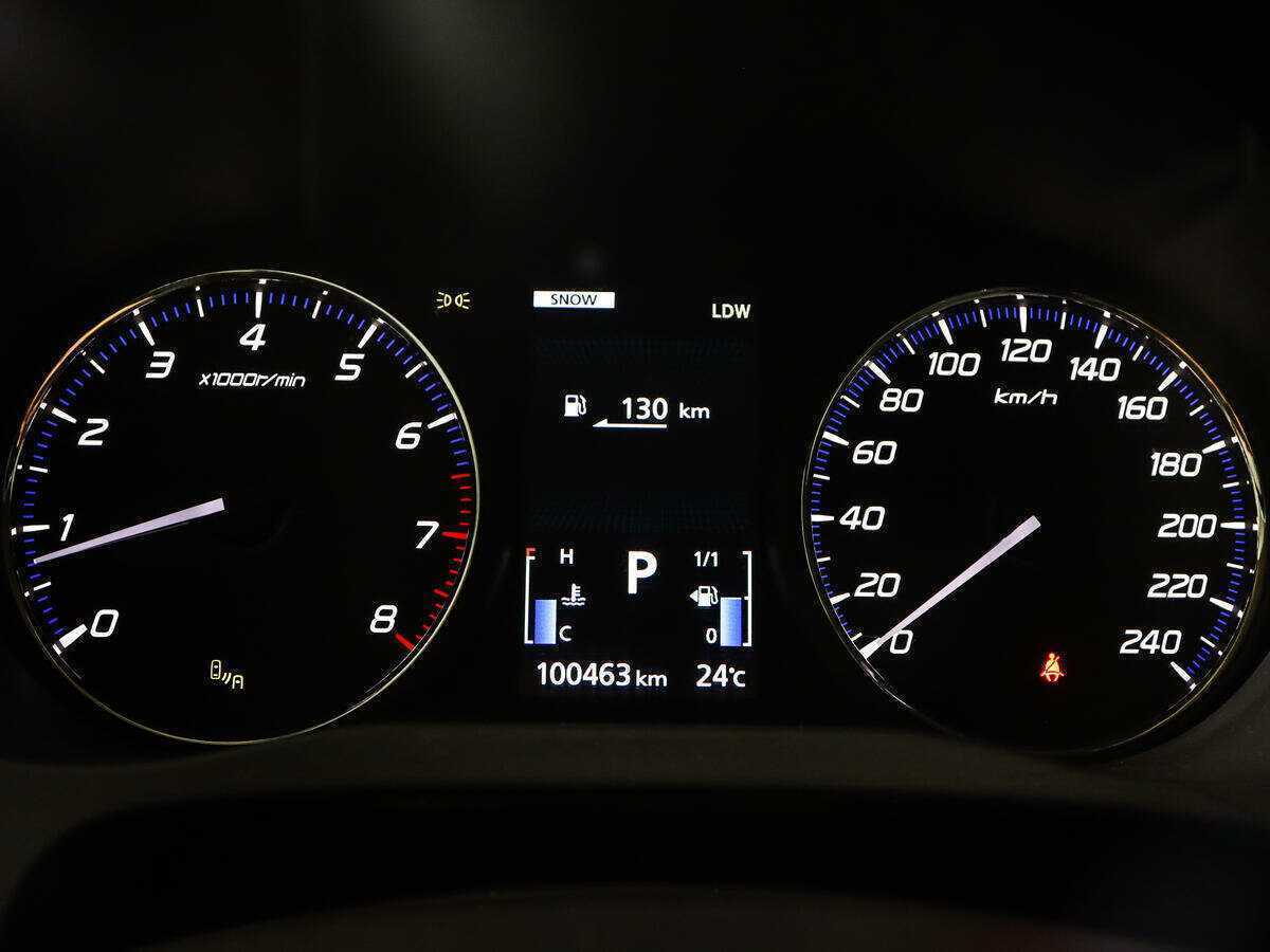 Mitsubishi Outlander б/у, 2017, Автоматическая. Фото: #8