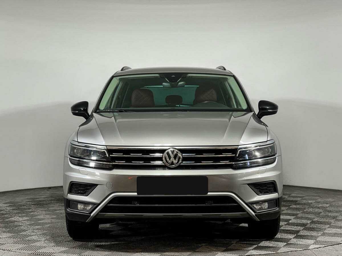 Volkswagen Tiguan б/у, 2019, Роботизированная. Фото: #1