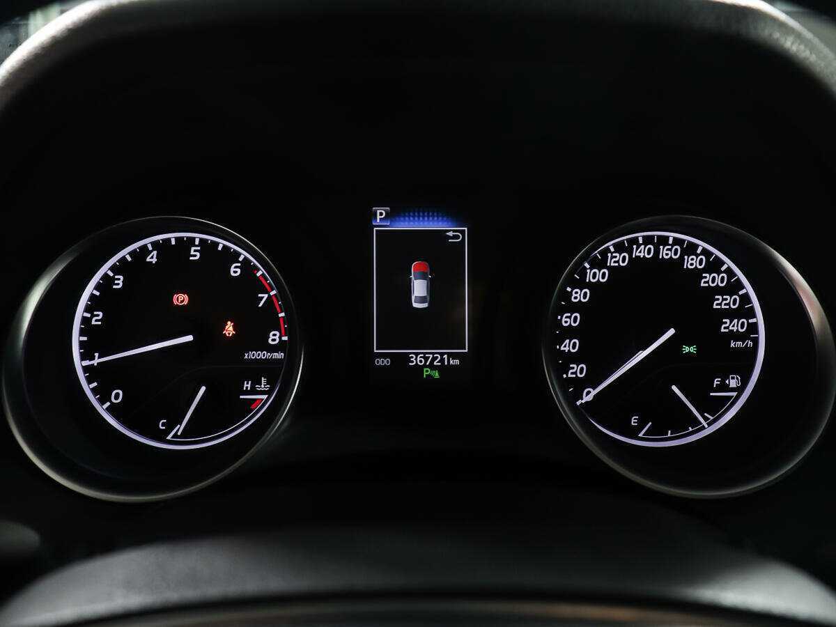 Toyota Camry б/у, 2020, Автоматическая. Фото: #11