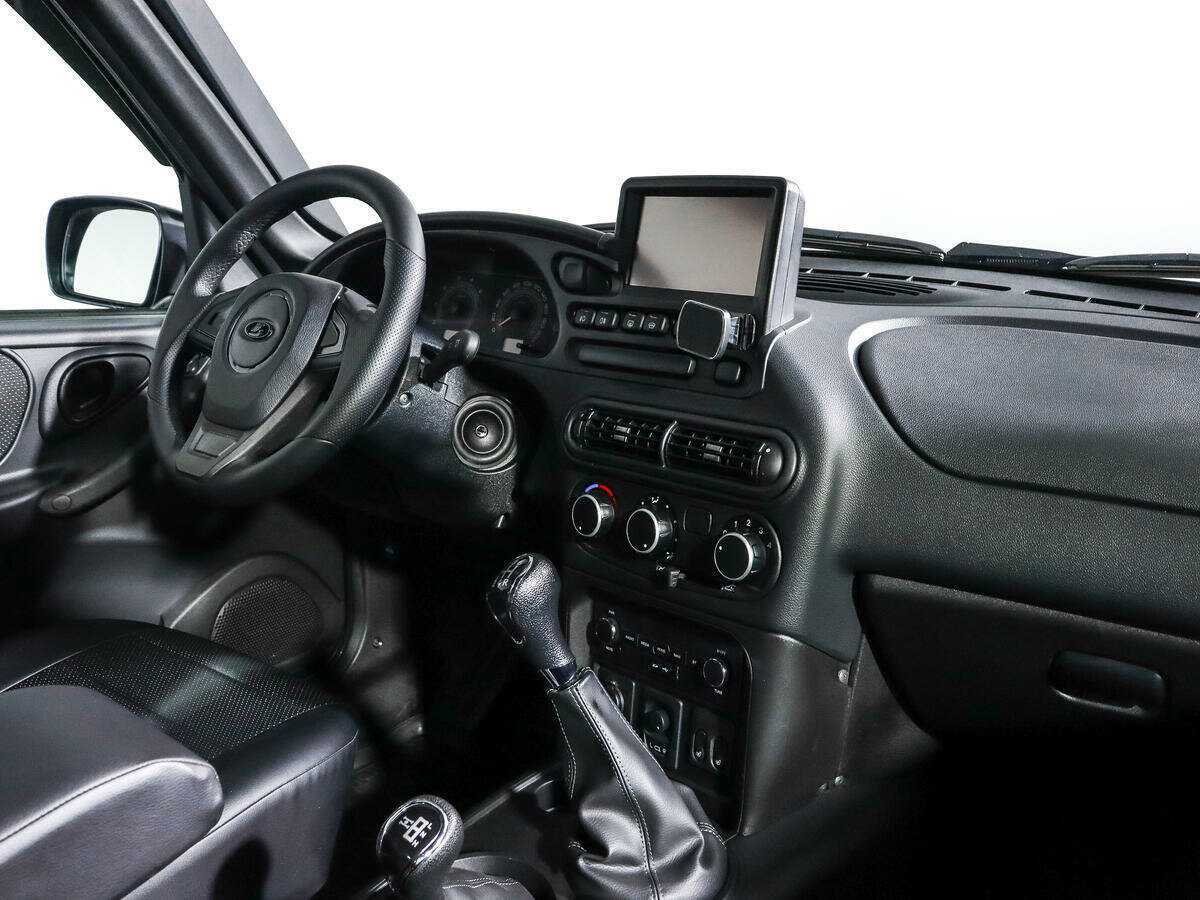 Lada (ВАЗ) Niva б/у, 2023, Механическая. Фото: #8