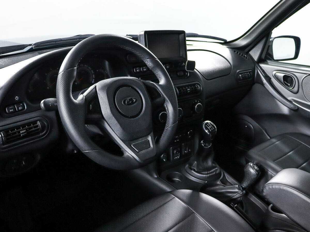 Lada (ВАЗ) Niva б/у, 2023, Механическая. Фото: #13