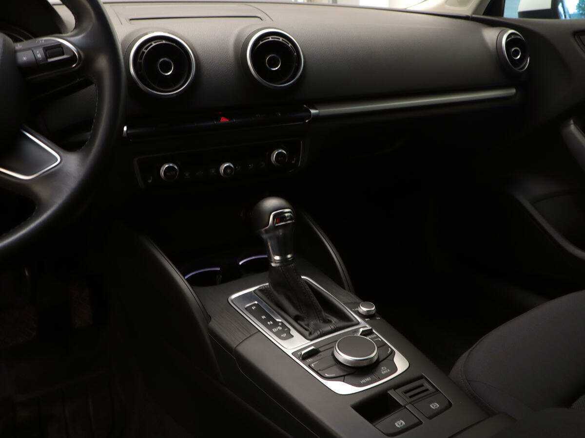 Audi A3 б/у, 2015, Роботизированная. Фото: #13