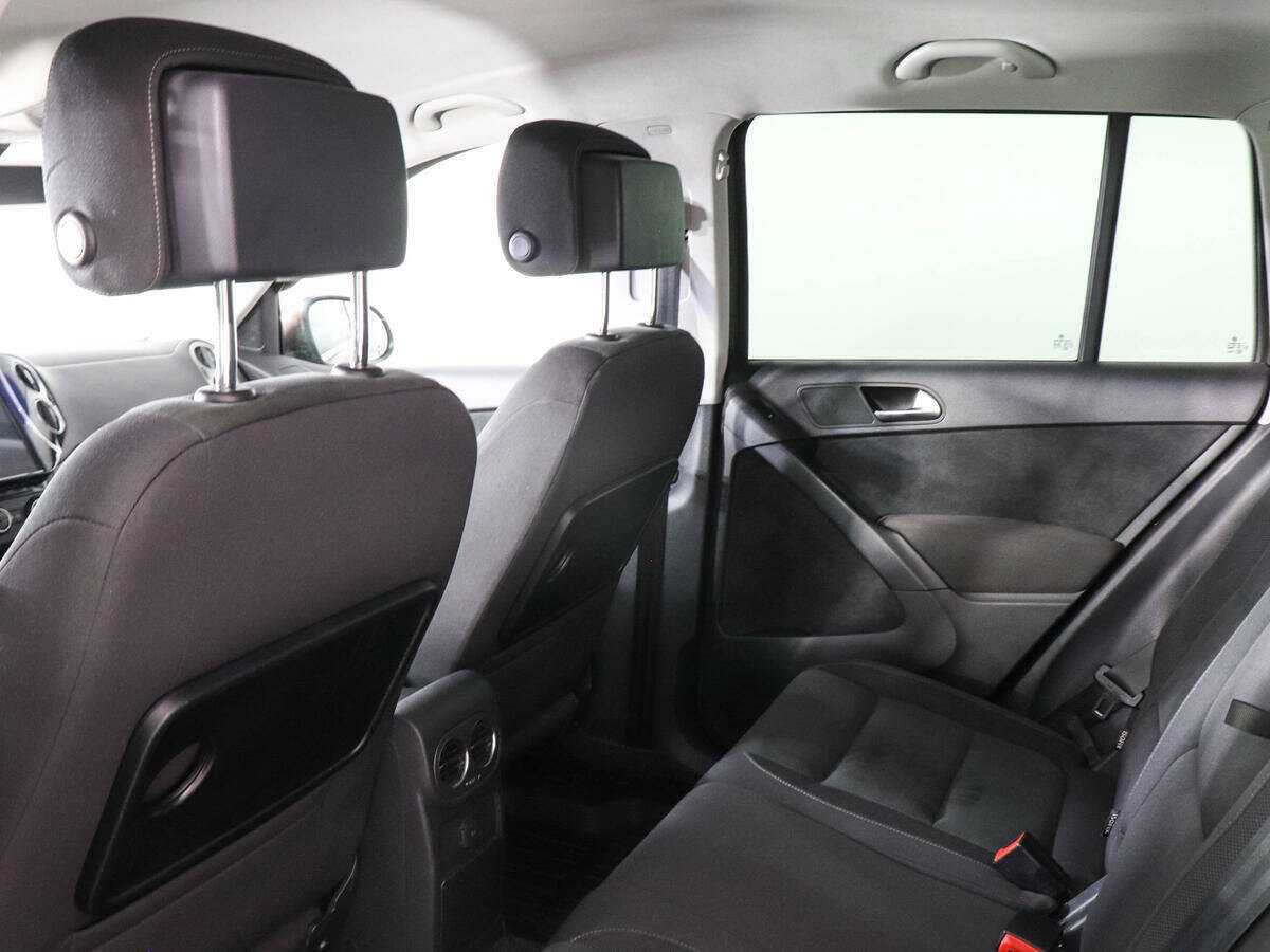 Volkswagen Tiguan б/у, 2016, Автоматическая. Фото: #9