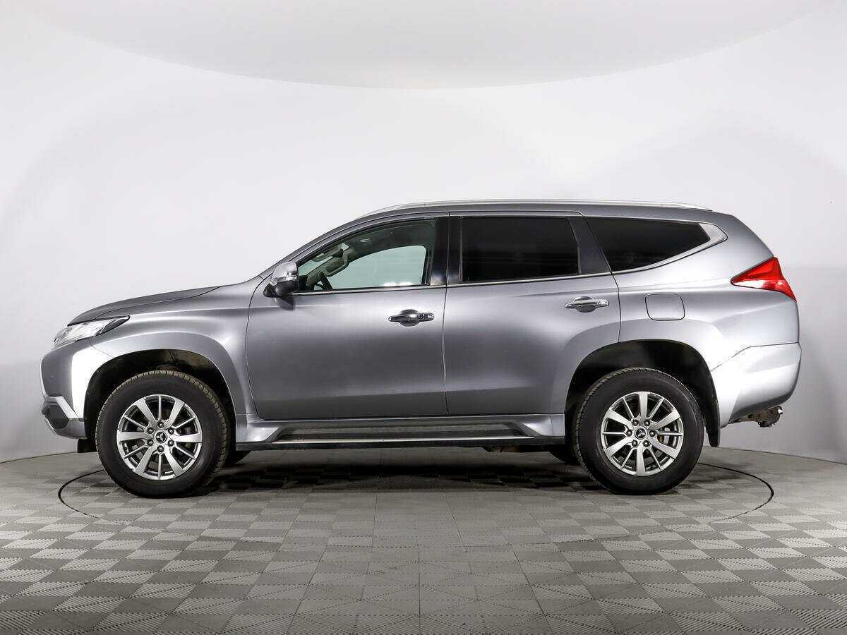 Mitsubishi Pajero Sport б/у, 2017, Автоматическая. Фото: #7