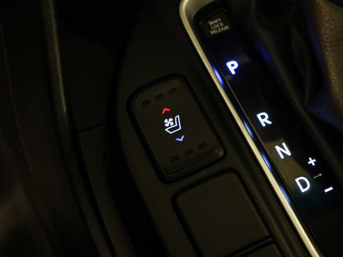 Hyundai Santa Fe б/у, 2016, Автоматическая. Фото: #22