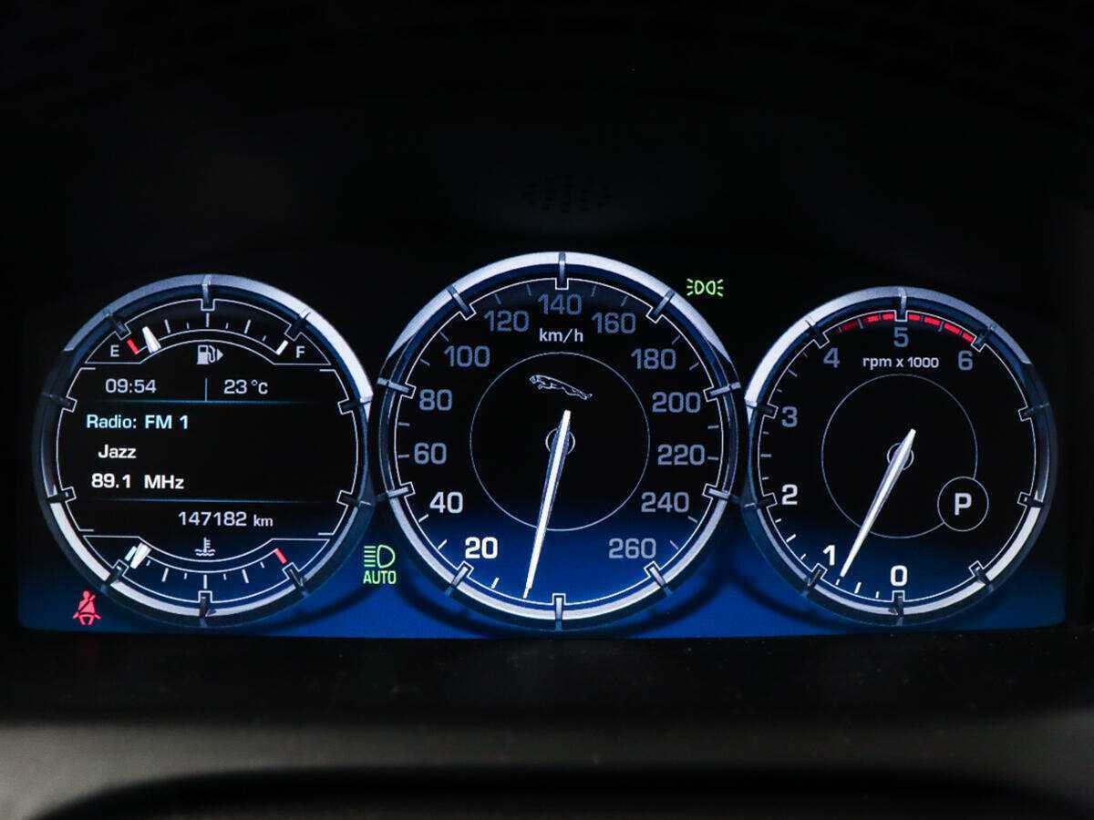 Jaguar XJ б/у, 2012, Автоматическая. Фото: #8