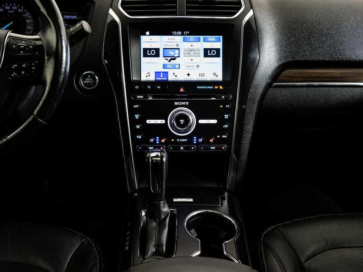 Ford Explorer б/у, 2017, Автоматическая. Фото: #9